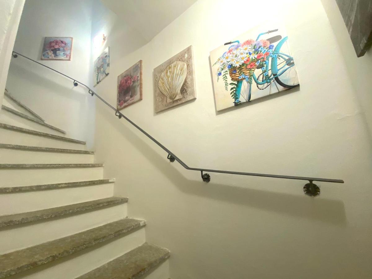 La Coccinella Al Mare Bed & Breakfast San Teodoro  Exterior photo